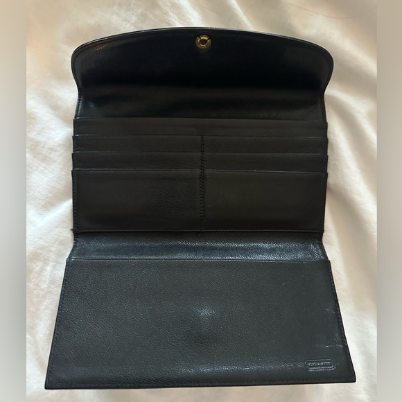 Vintage Coach Black Leather Walket - Picture 3 of 4